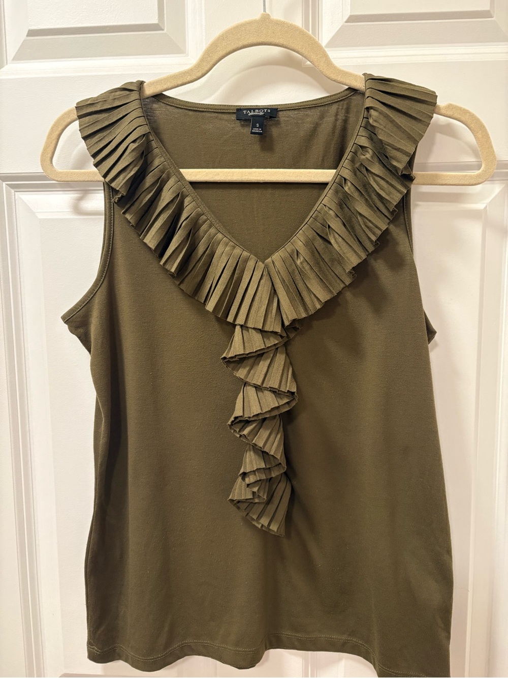 Talbots Olive Ruffle V-Neck Sleeveless Top